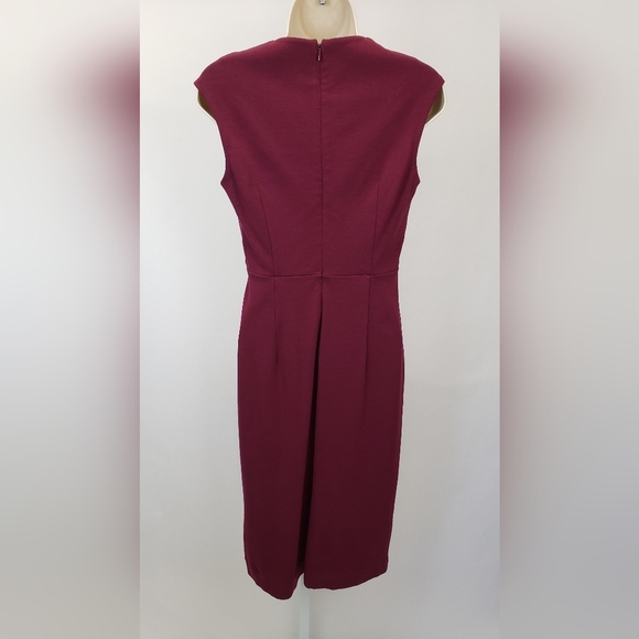 Banana Republic Maroon Sleeveless Shift Dress size 4 - Picture 4 of 8